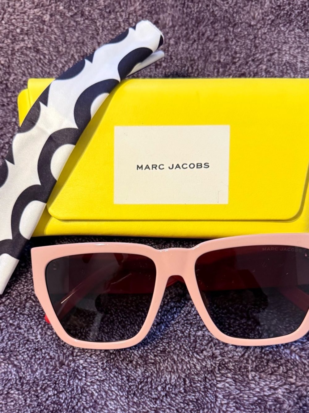 Marc Jacobs Pink Square-Edge Sunglasses with Dark Lenses